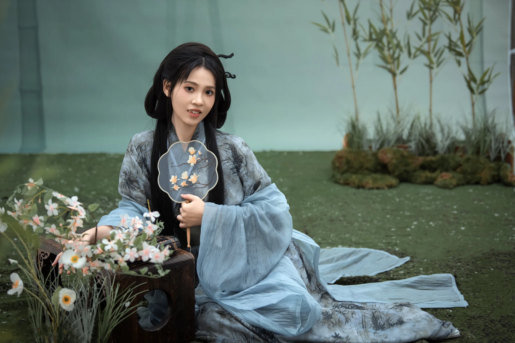 风过花间