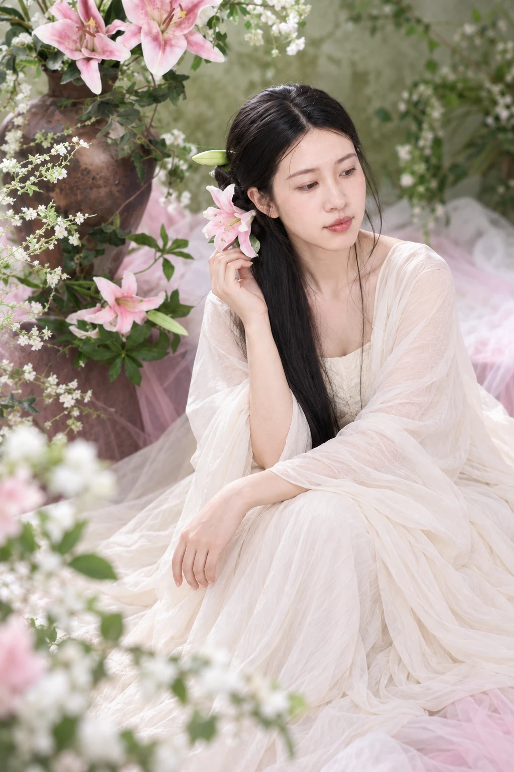 俯身听花